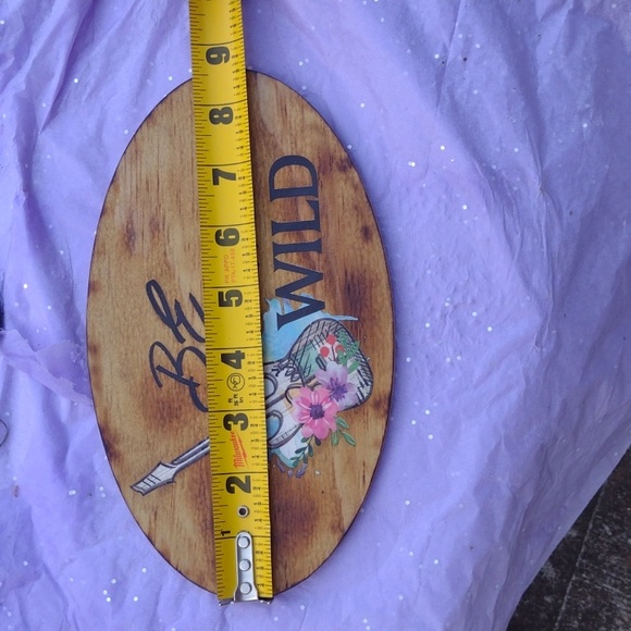 Cute little wall decor that I make it's 5" by 8.5 - Picture 2 of 3